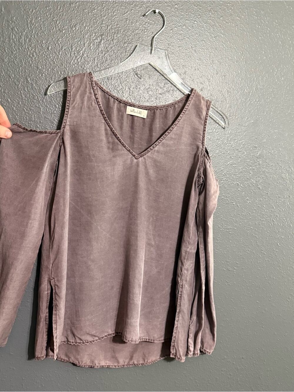 Bella Dahl Chambray Cold Shoulder Top Size S
